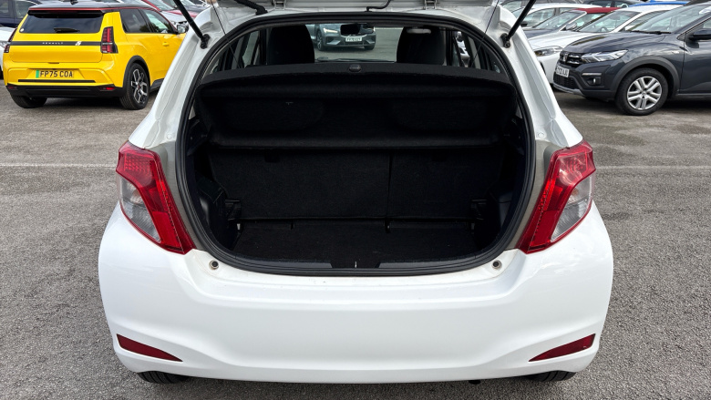 Toyota Yaris 1.0 VVT-i TR 5dr Petrol Hatchback